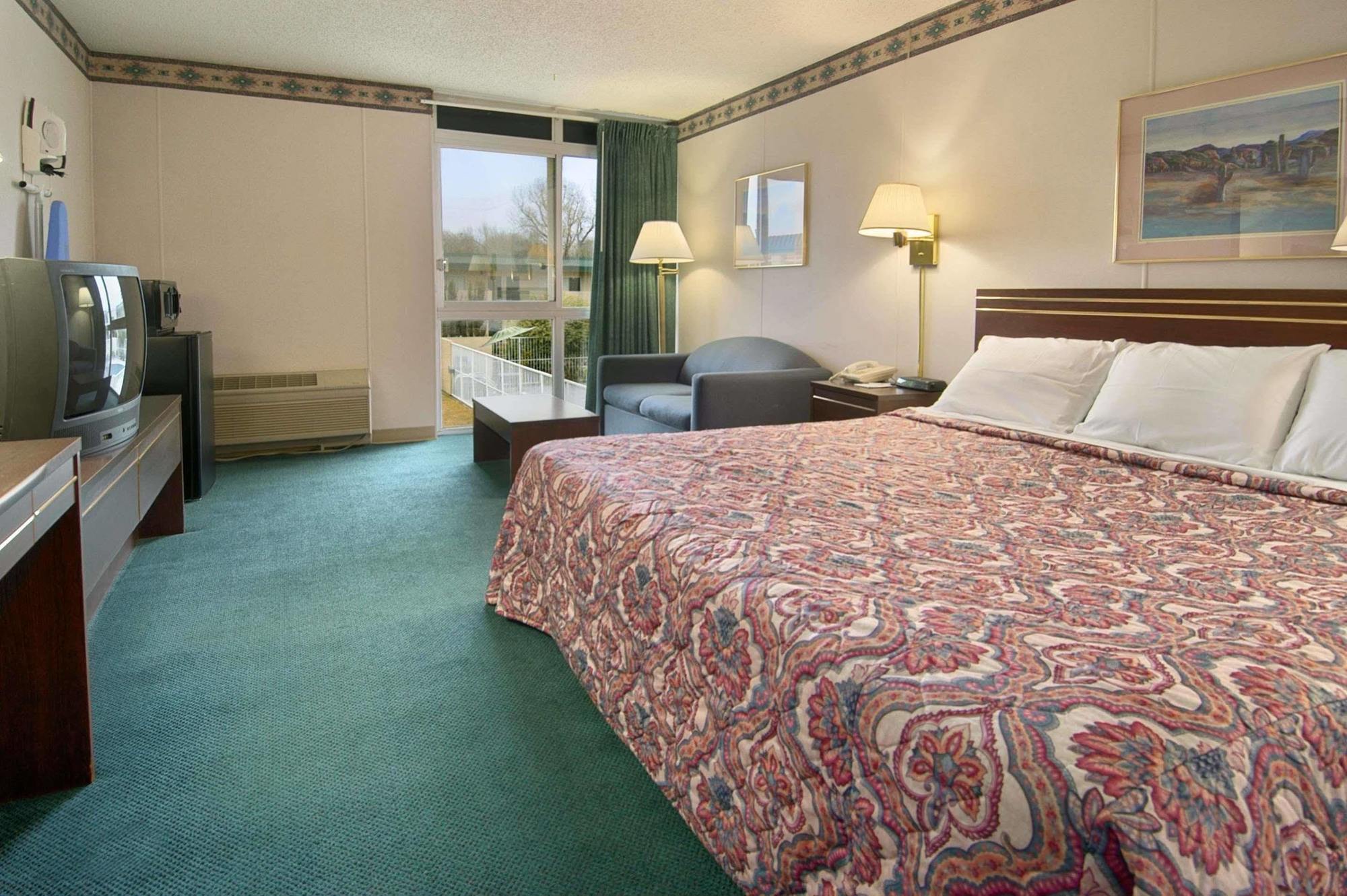 Travelodge By Wyndham Enid Bilik gambar